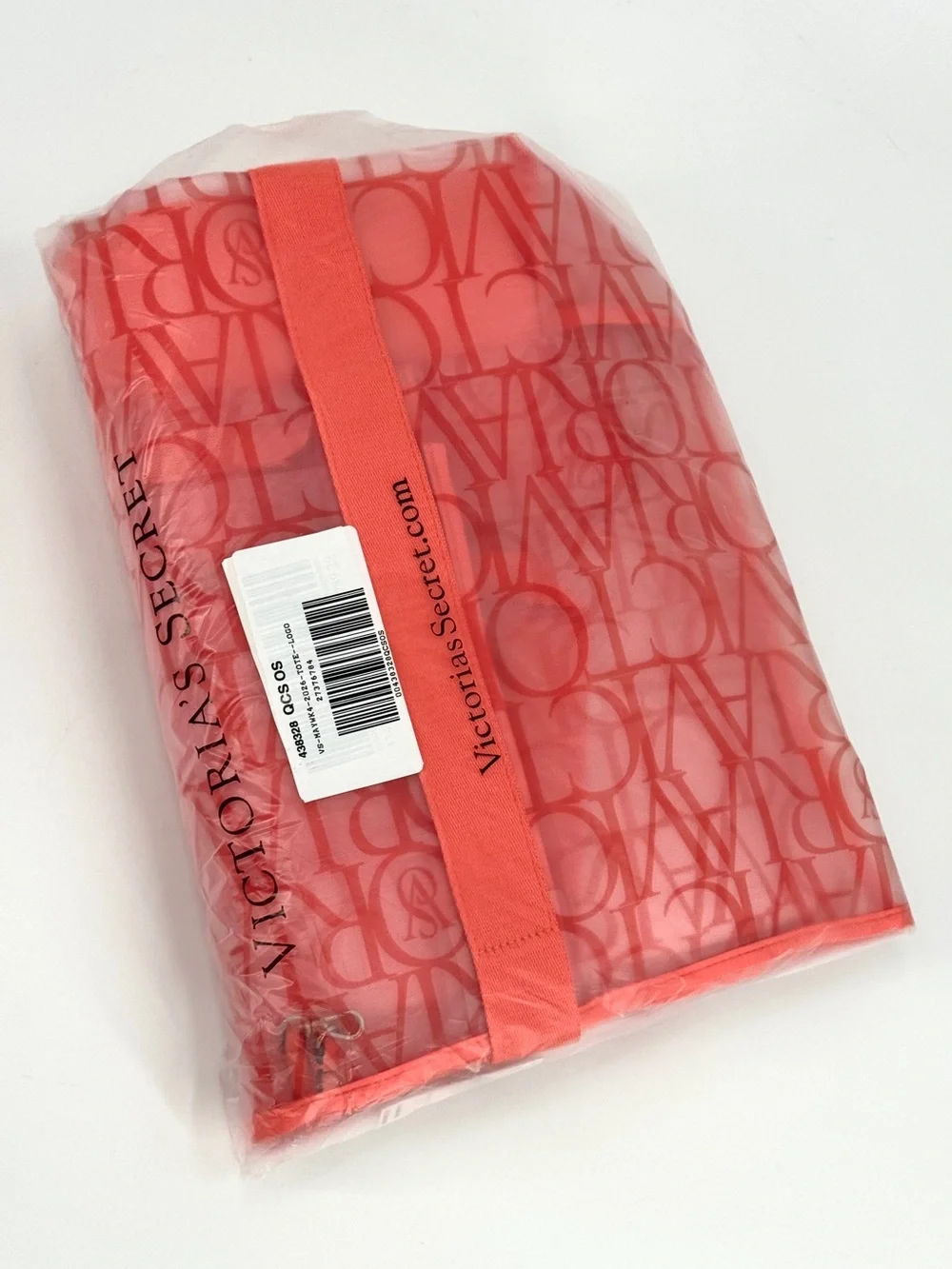 NWT Victoria Secret Logo Mesh Beach Tote & Towel Set